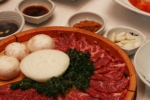 珍品韓牛龍池峯