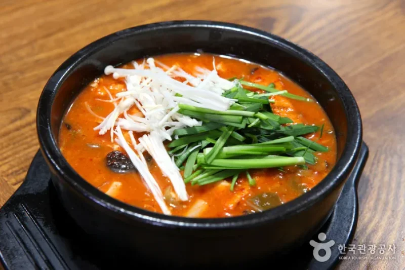 湧金屋