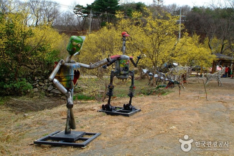 利川山茱萸村(이천 산수유마을) (3/7)