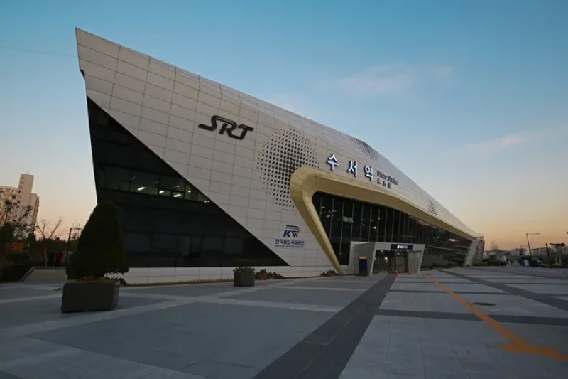 水西站 SRT (Super Rapid Train) (11/12)