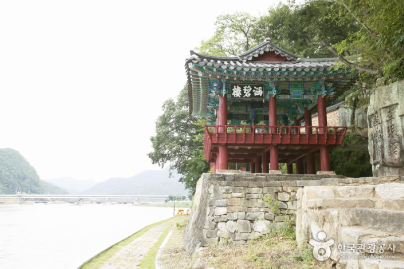 涵碧樓