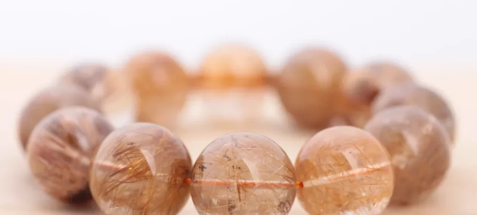 小玉的水晶社(小公地下商品街65號)