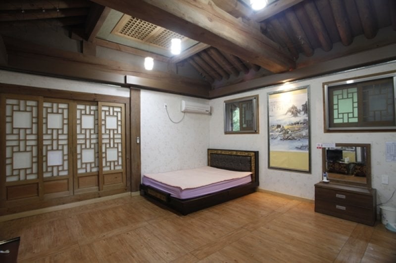 沈清傳村韓屋度假村[優秀住宿設施] 