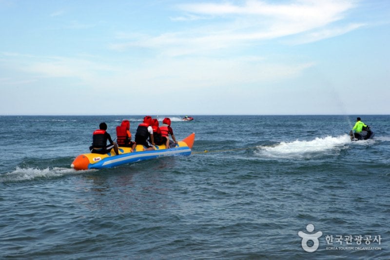 鯨魚角海水浴場 