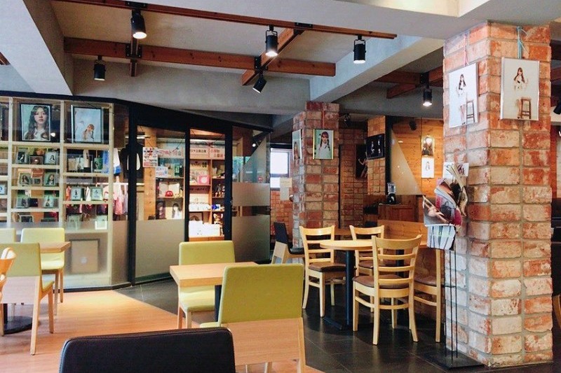 S&amp;Penguins cafe