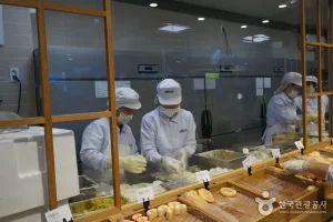 三進魚糕體驗歷史館【釜山魚糕展示館】