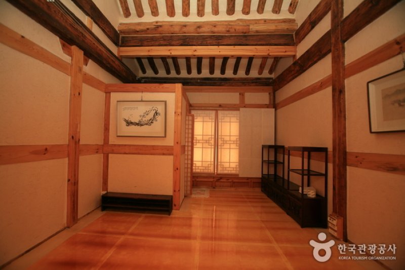 靜江園（韓國傳統飲食文化體驗館)<br /> (2/9)