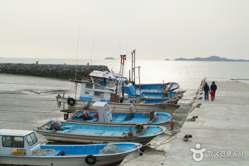 席毛島