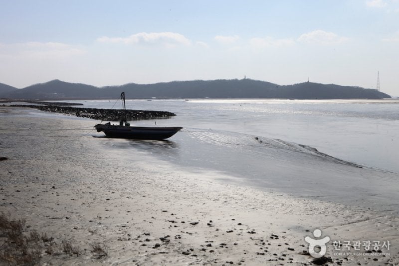 席毛島