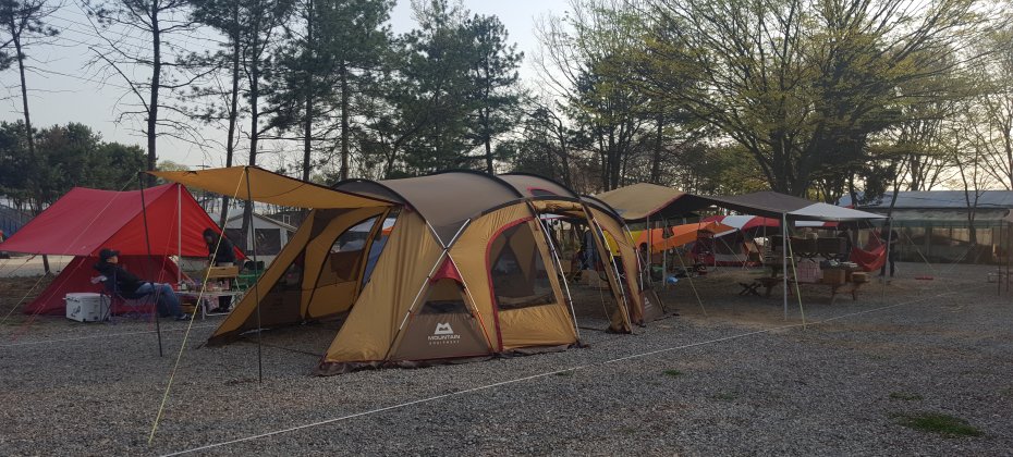 龍仁 鬆園 Glamping Park Camping Tour  &amp; Everland