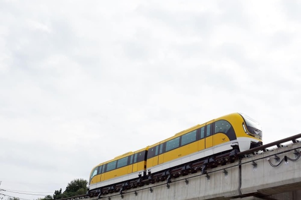 Do you know?  最先進的環保交通磁懸浮列車!