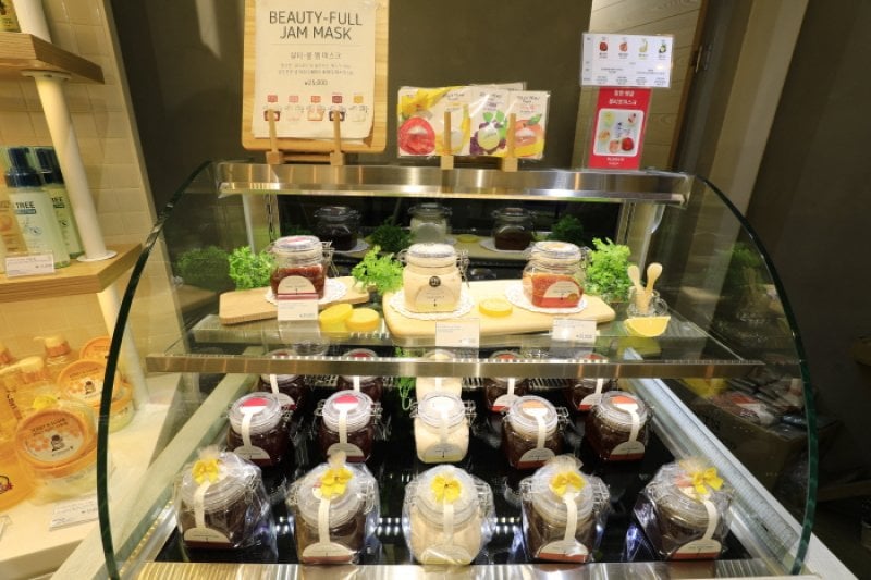 SKIN FOOD林蔭路店[韓國觀光品質認證/Korea Quality]스킨푸드 가로수길지점 [한국관광 품질인증/Korea Quality]