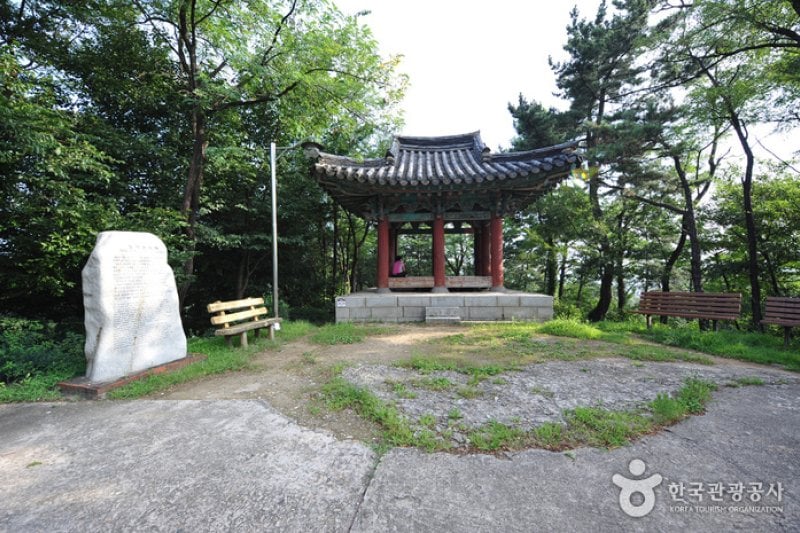 完山七峰