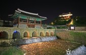 訪花隨柳亭(東北角樓)(방화수류정(동북각루))