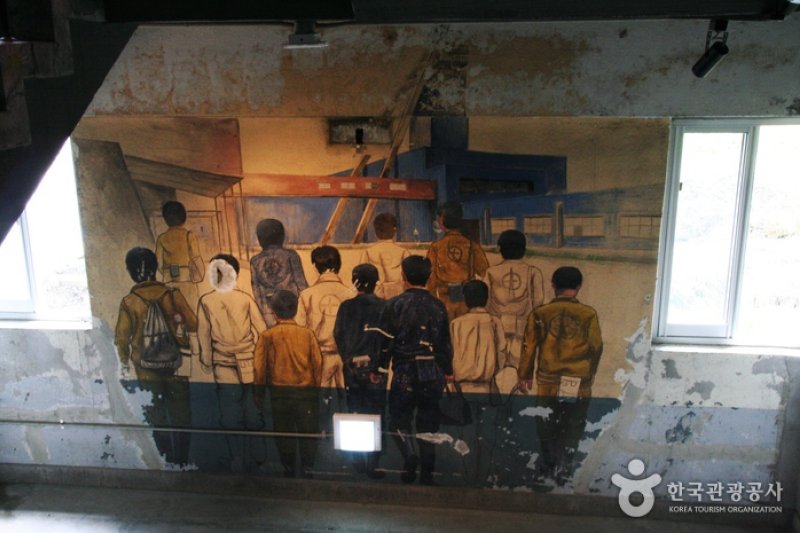 SAMTAN ART MINE<br /> (5/13)