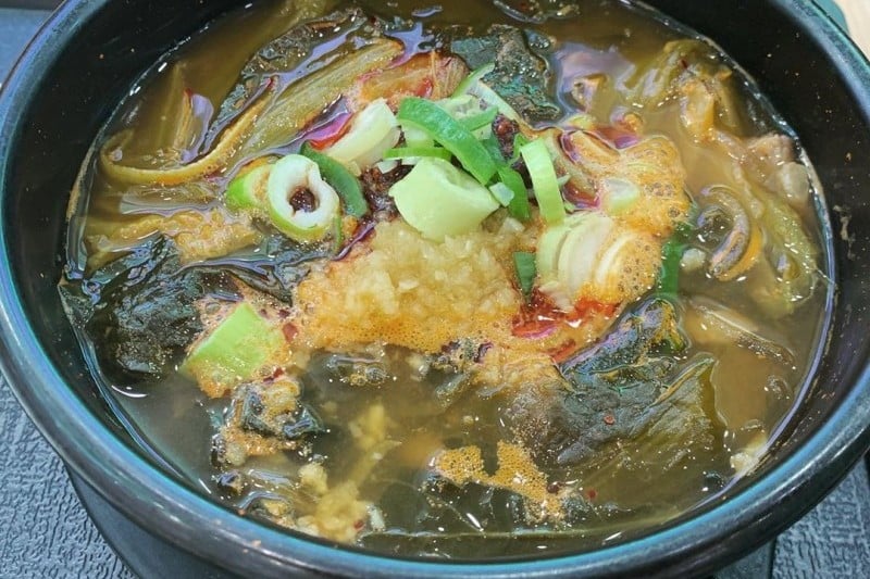 雞龍產業（株）德裕山（下）休息站（德裕山方向） 