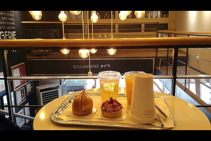 BOULANGERIE 11-17