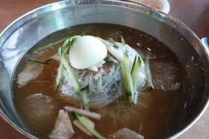 李朝麪屋