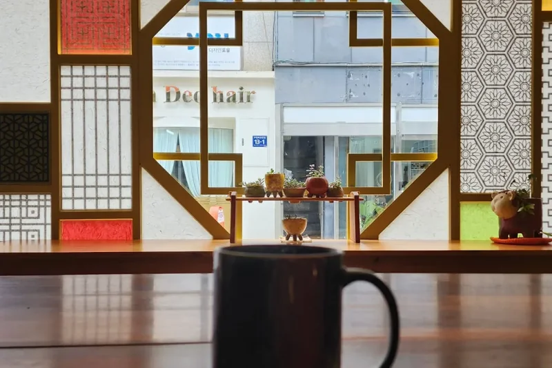 仁川韓紙想法 LeeDak 畫廊 &amp; 咖啡廳