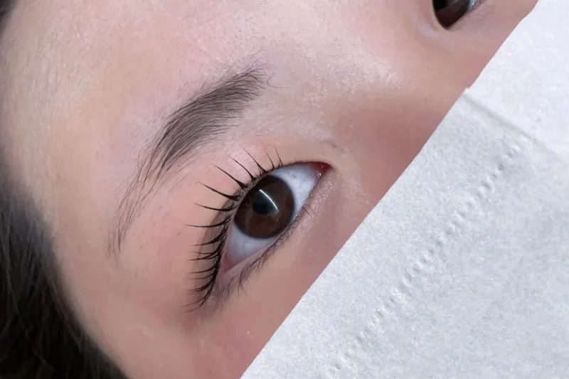 Nail Kimlee：弘大美甲與睫毛燙 – 潮流韓國美容沙龍