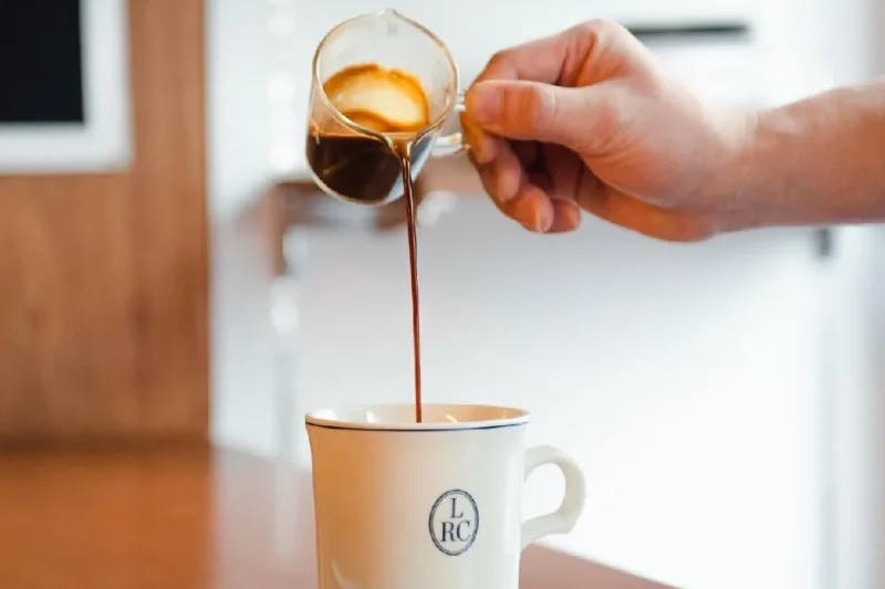 LOHNT COFFEE (3/19)