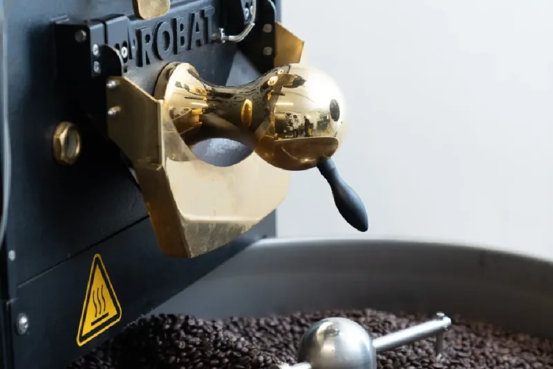 LOHNT COFFEE (14/19)