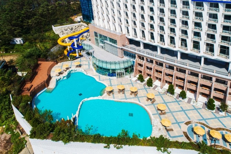 THE WEEK&amp; Resort (17/24)